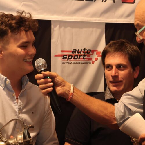 Gauthier Hotz avec le présentateur Werner Augsburger © Eichenberger Motorsport Suisse | Auto Sport Suisse