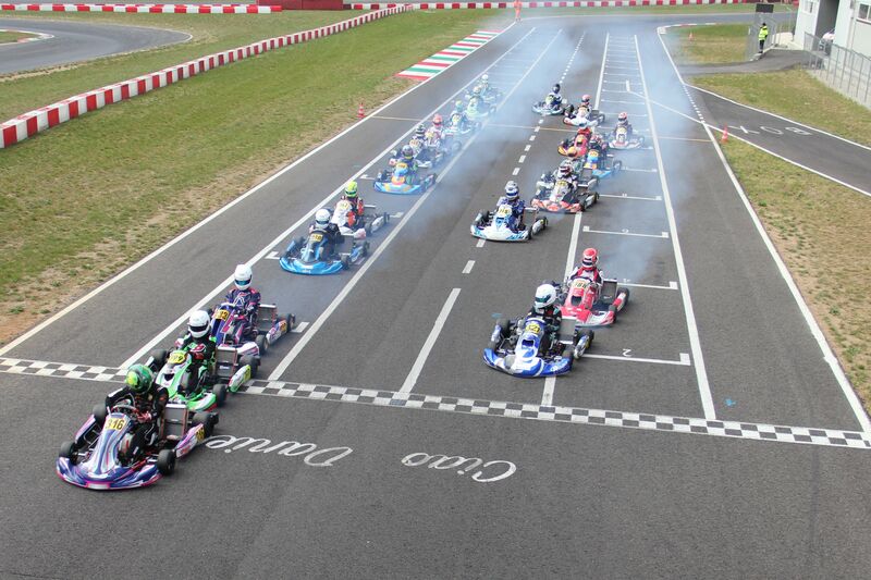 X30 Start Eichenberger Motorsport Schweiz | Auto Sport Schweiz