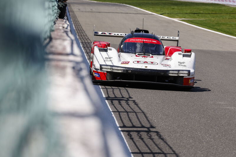 M24 2089 fine Motorsport Schweiz | Auto Sport Schweiz