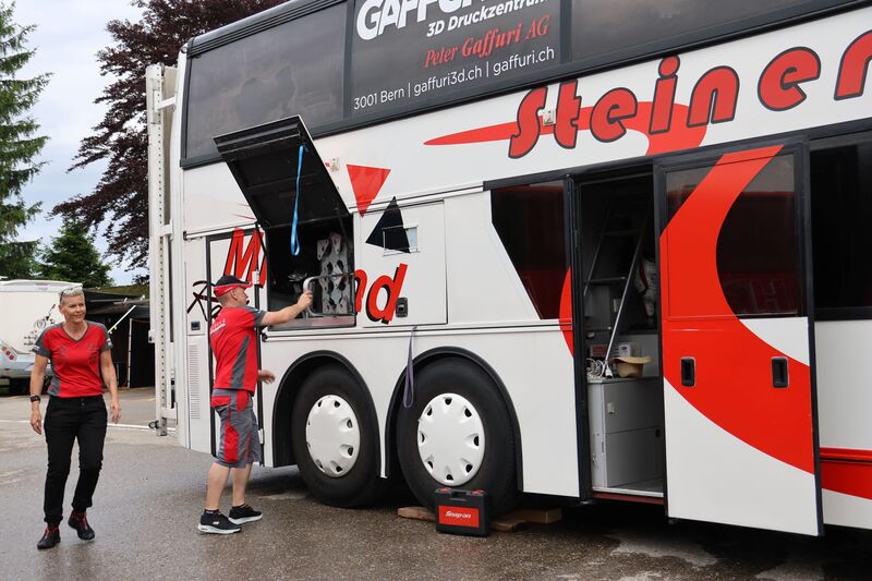 Steiner packt zusammen Eichenberger Motorsport Schweiz | Auto Sport Schweiz