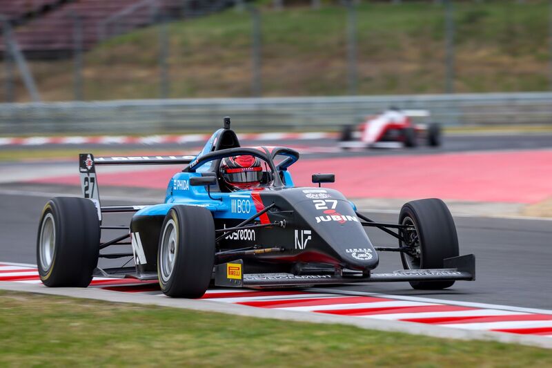 Ethan Ischer Motorsport Schweiz | Auto Sport Schweiz